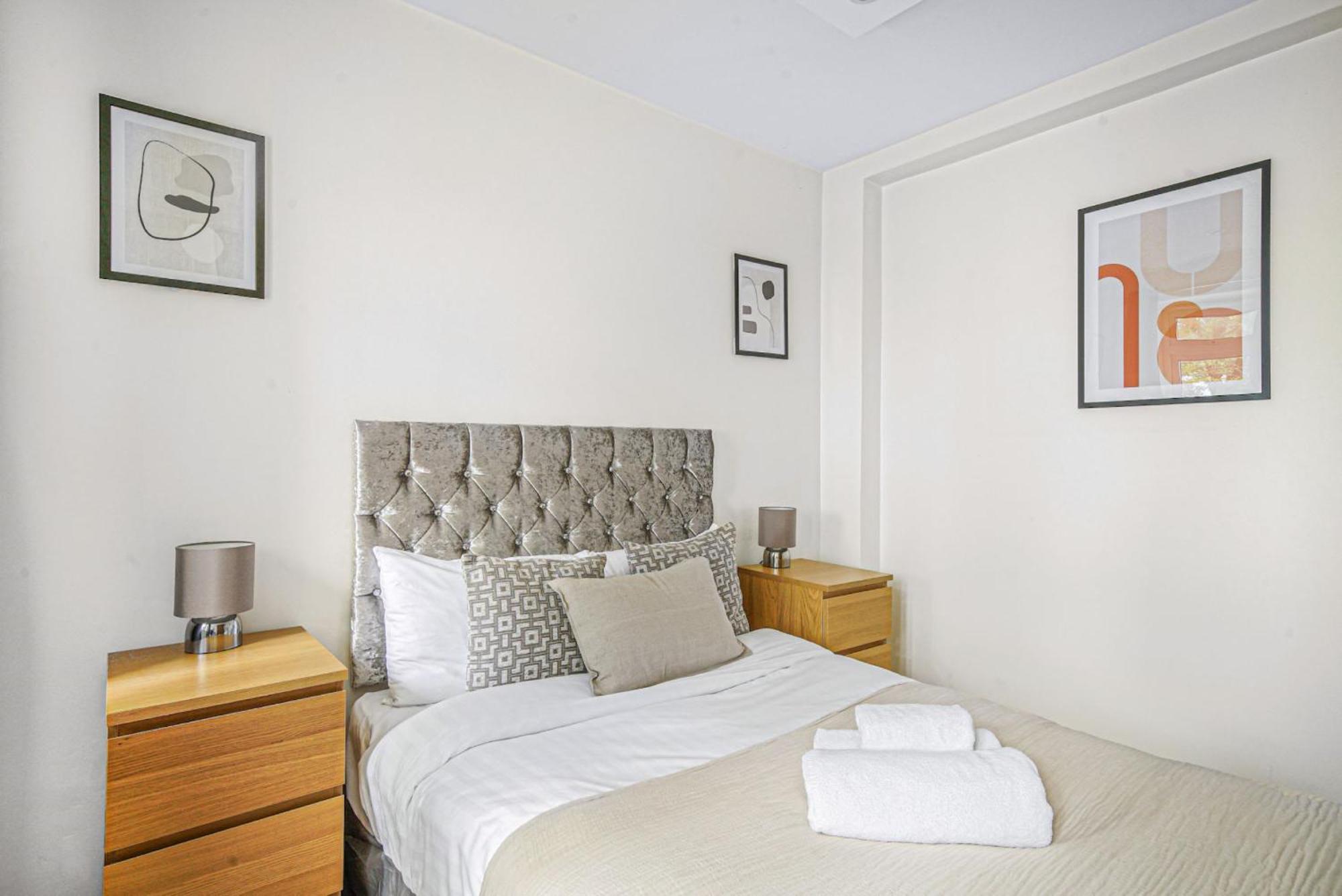 Paddington - 2Br With Balcony - Cityapartmentstay London Bagian luar foto