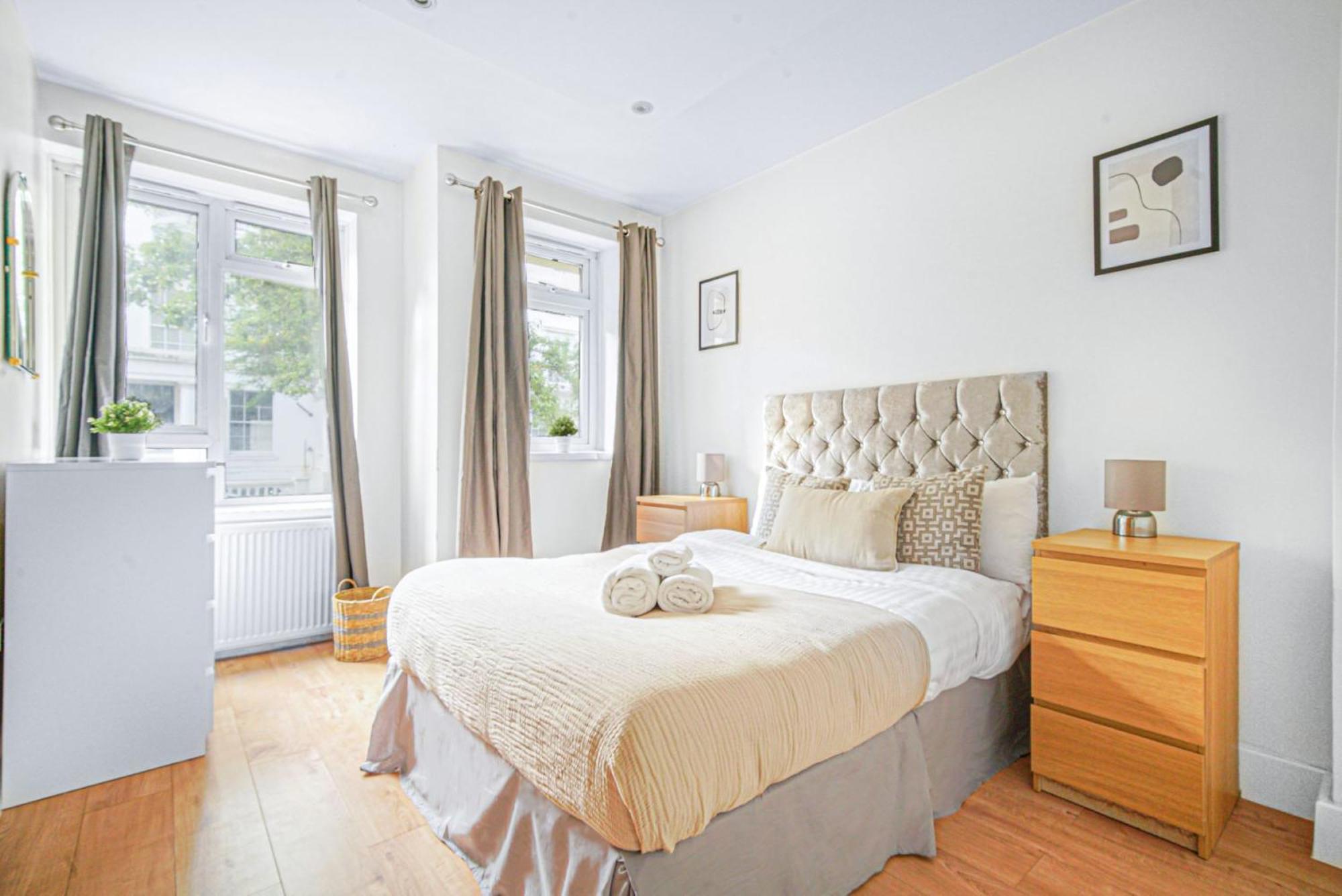 Paddington - 2Br With Balcony - Cityapartmentstay London Bagian luar foto