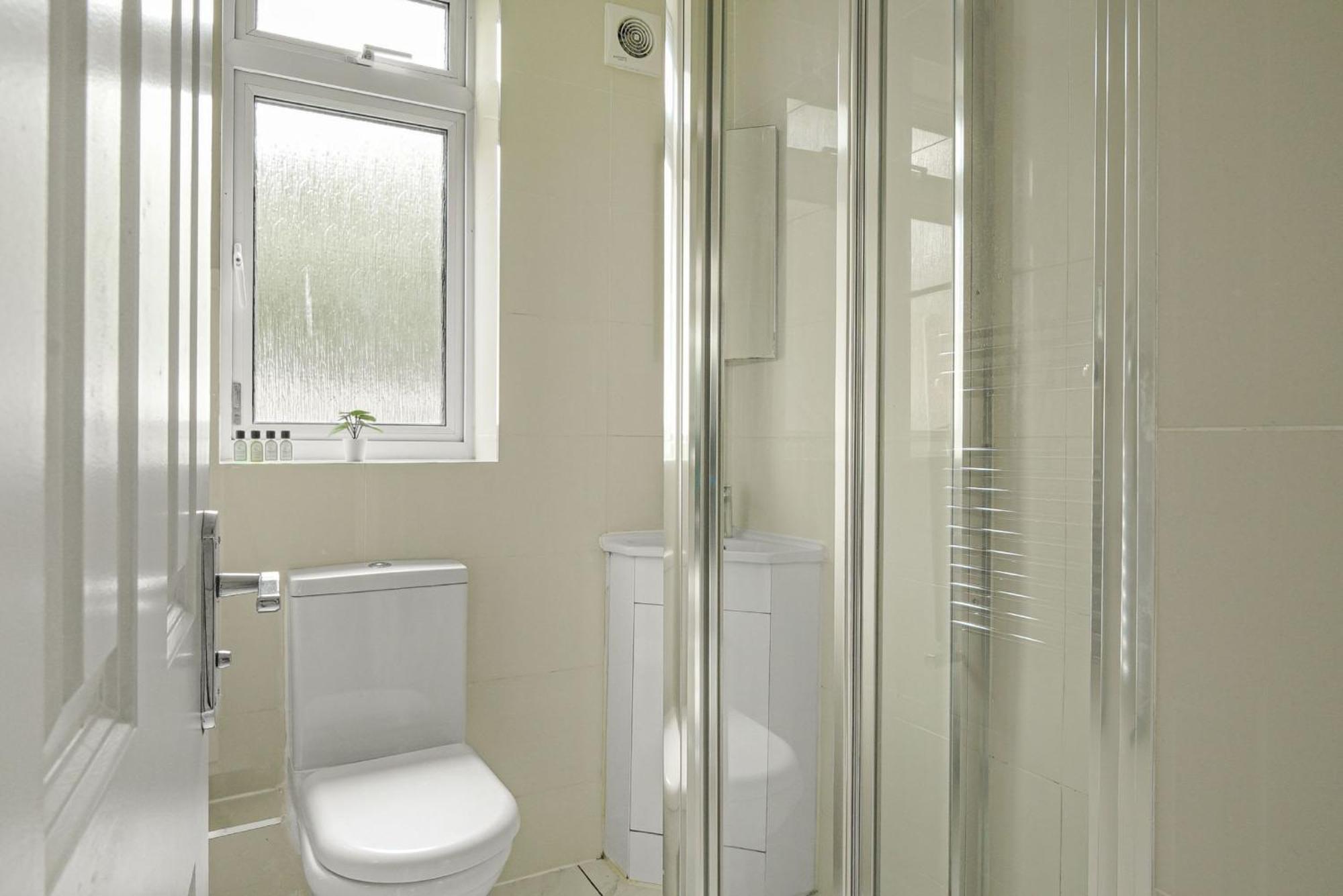 Paddington - 2Br With Balcony - Cityapartmentstay London Bagian luar foto