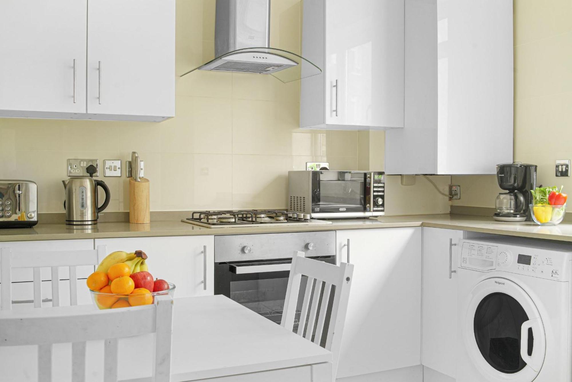 Paddington - 2Br With Balcony - Cityapartmentstay London Bagian luar foto
