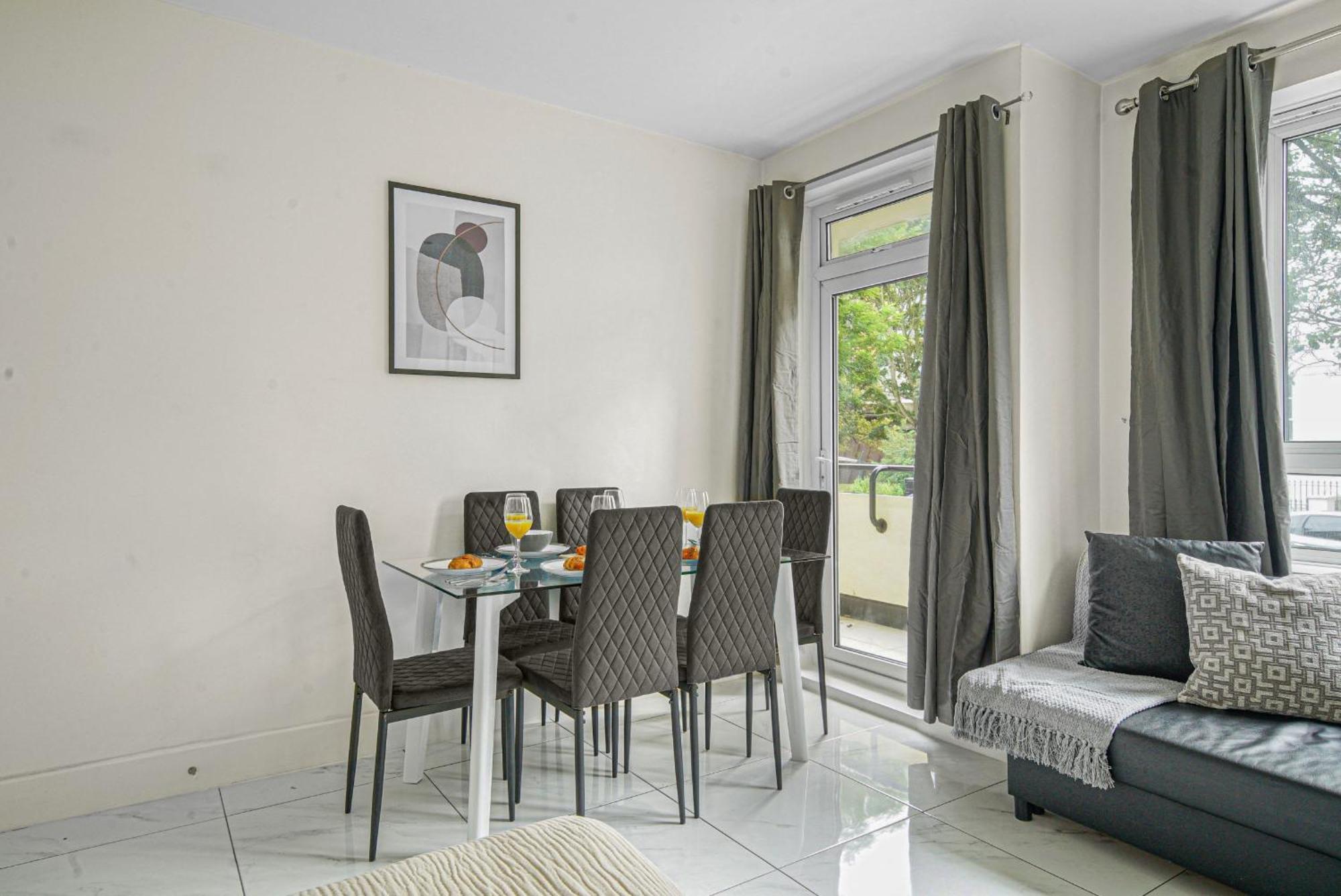 Paddington - 2Br With Balcony - Cityapartmentstay London Bagian luar foto